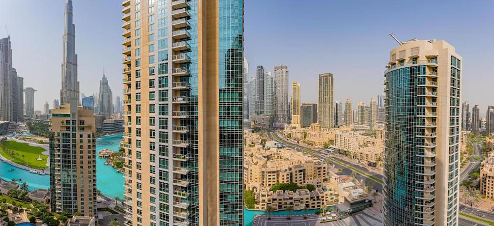 Stunning 1-bedroom With Full Burj Khalifa View - 5-min Walk To Mall دبي