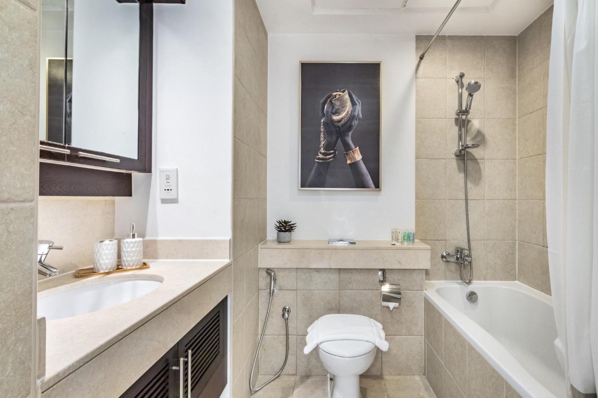 شقة Stunning 1-bedroom With Full Burj Khalifa View - 5-min Walk To Mall *
