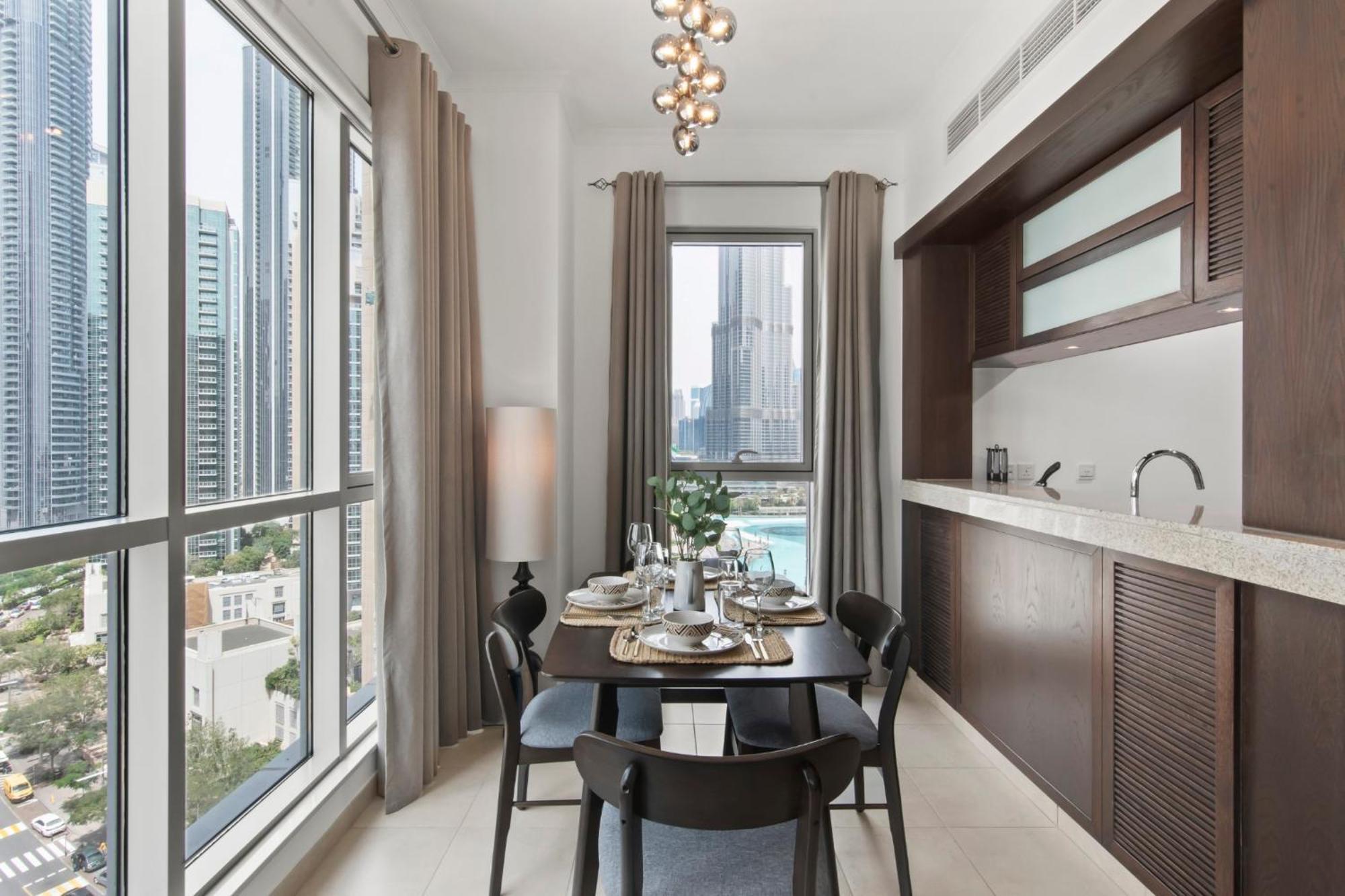 Stunning 1-bedroom With Full Burj Khalifa View - 5-min Walk To Mall * دبي