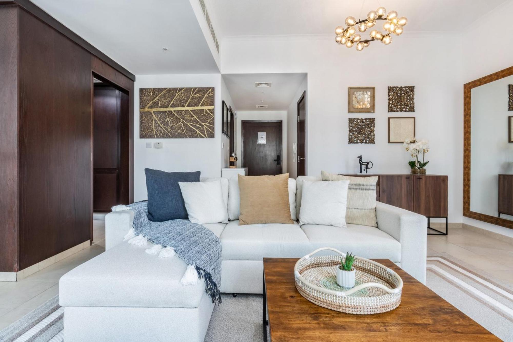 Stunning 1-bedroom With Full Burj Khalifa View - 5-min Walk To Mall شقة دبي