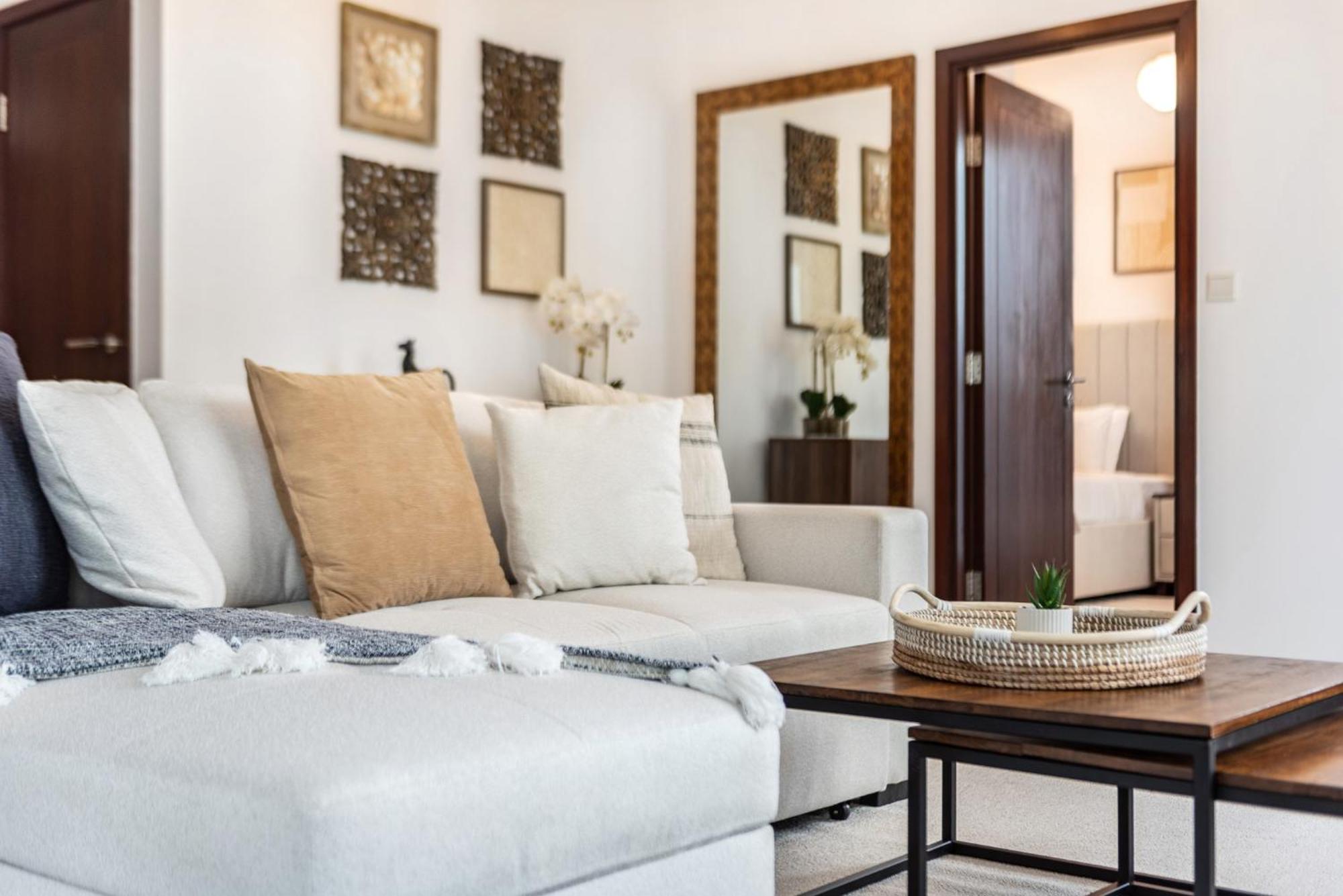 شقة Stunning 1-bedroom With Full Burj Khalifa View - 5-min Walk To Mall *