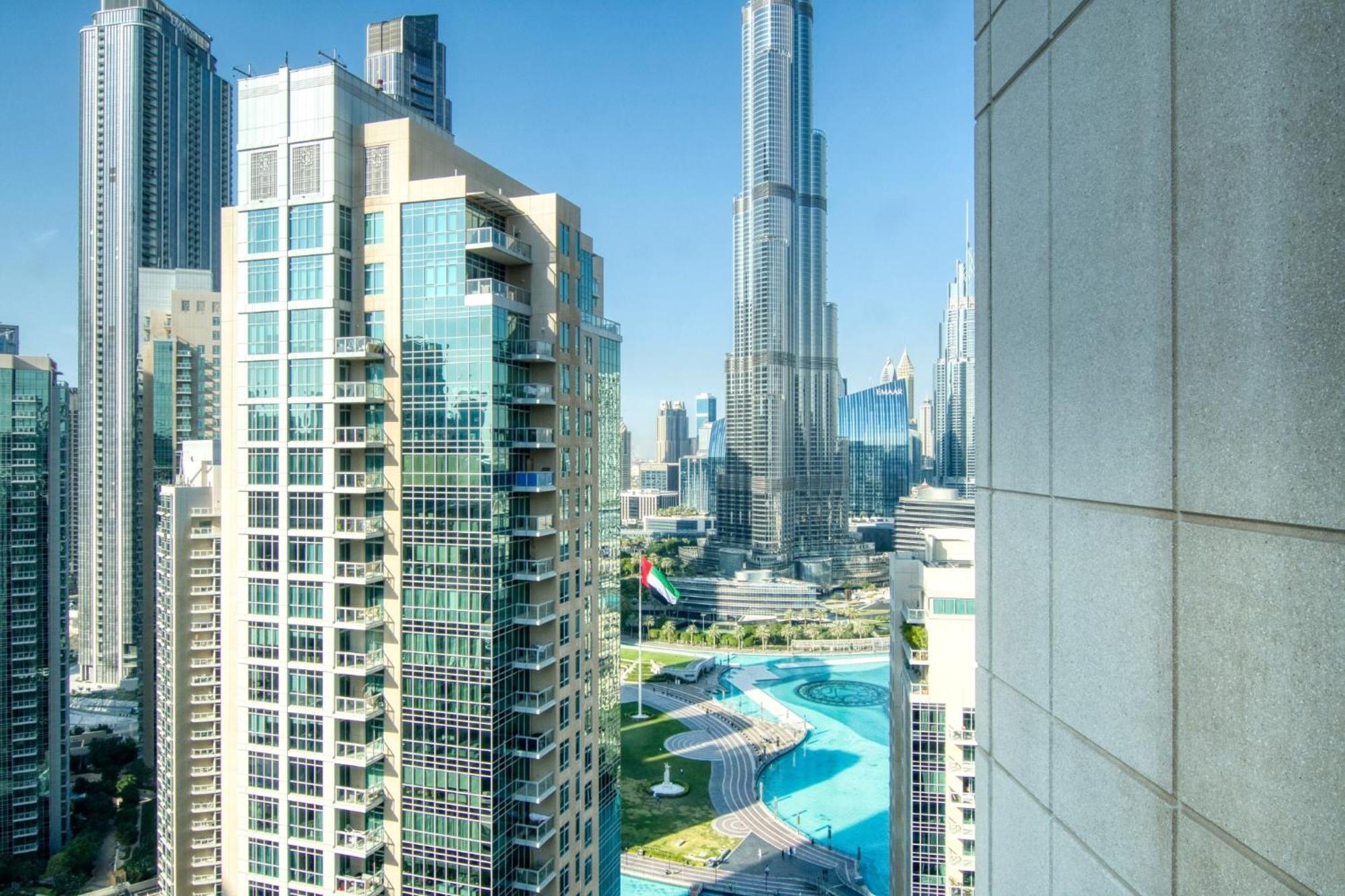 Stunning 1-bedroom With Full Burj Khalifa View - 5-min Walk To Mall شقة دبي